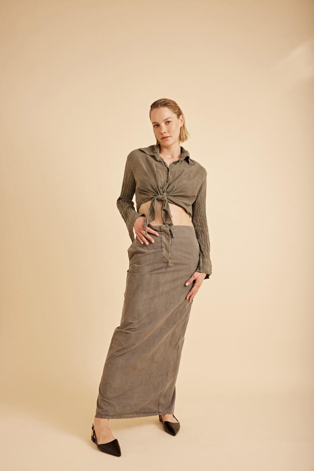 Hannah Maxi Skirt with Back Slit in Poplin